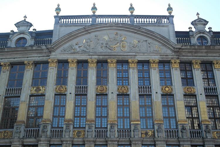 Grand-Place 13 à 19, Les Ducs de Brabant (photo 2022).