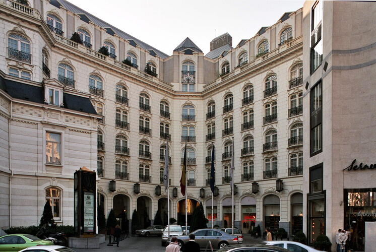Louizalaan 69-75, Conrad Hotel Brussels (foto 2005).