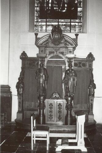 Église paroissiale Saint-Josse, confessionnal de 1872 (photo 1993-1995).