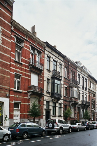 Paul Lautersstraat, huizen in eclectische stijl van nr. 69 tot 79 (foto 2007).