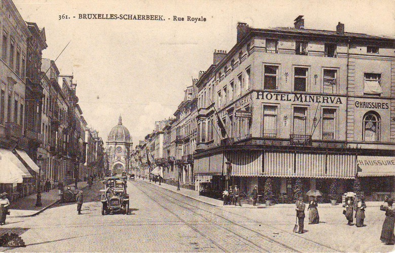 De Koningsstraat naar de Koninklijke Sint-Mariakerk, s.d. (Verzameling postkaarten Dexia Bank).