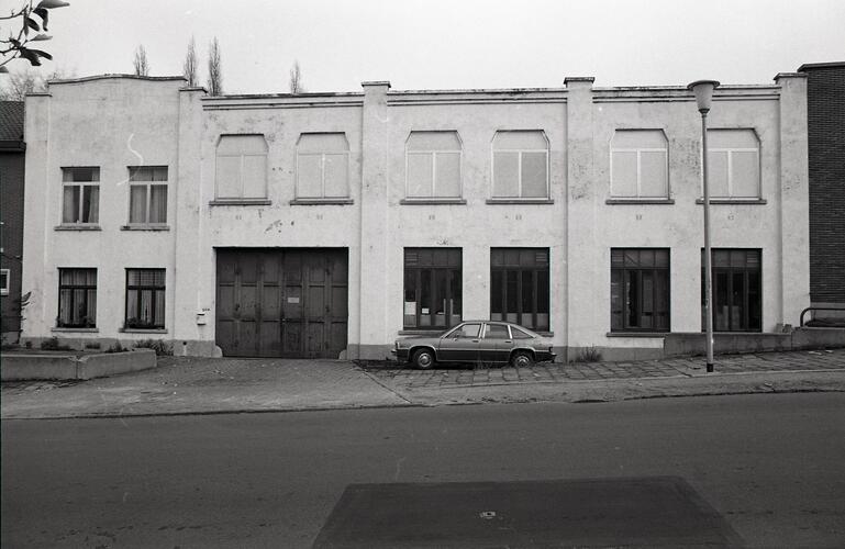 Kersbeeklaan 280, [i]Inventaire de l'architecture industrielle, t. 15 Uccle[/i], Brussel, AAM, 1980-1982, fiche 36 (neg. ARC-AAM-340-004).